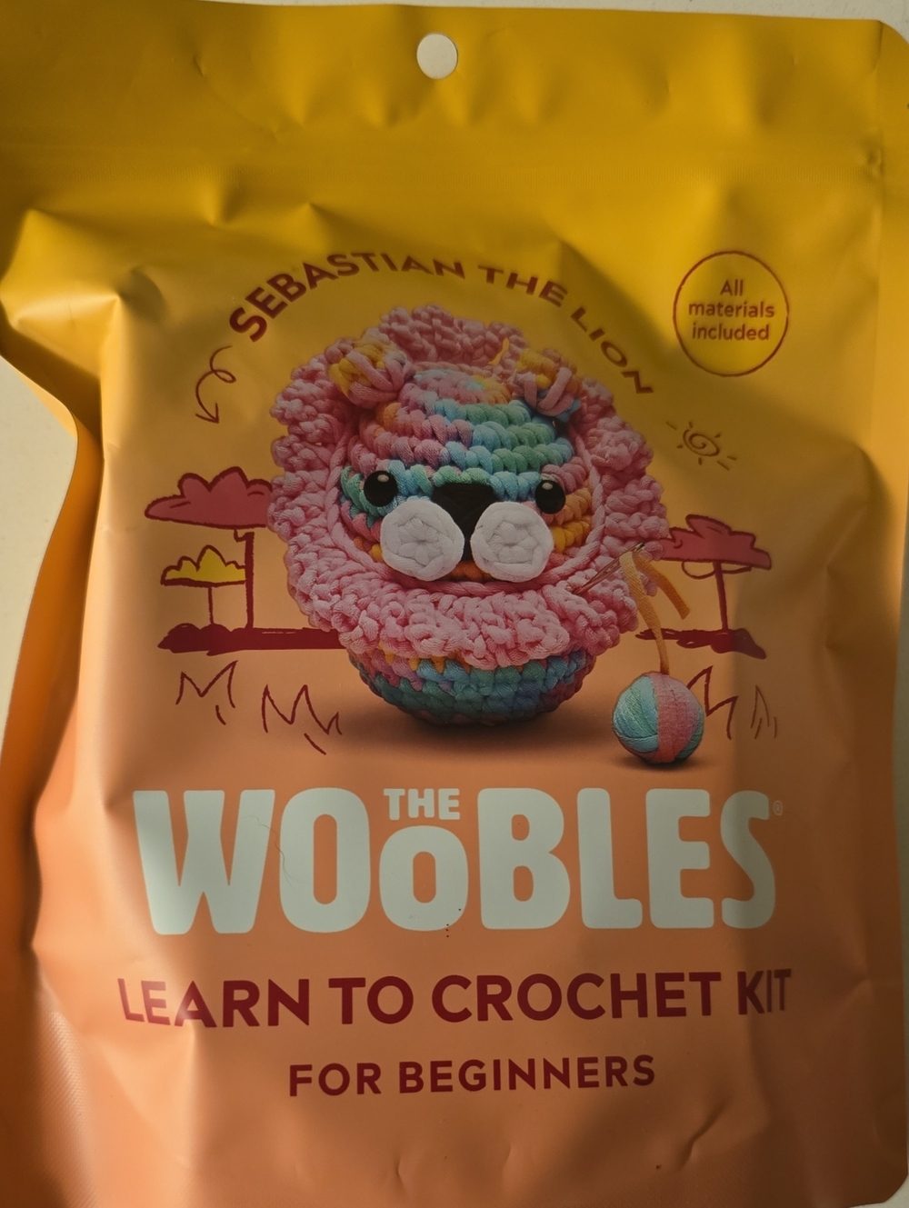 The Woobles 'Sebastian the Lion' Crochet Kit - Pastel